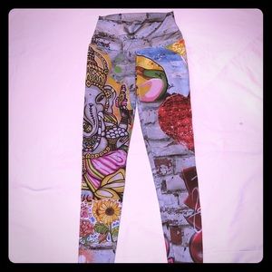Noli Ganesh yoga pants